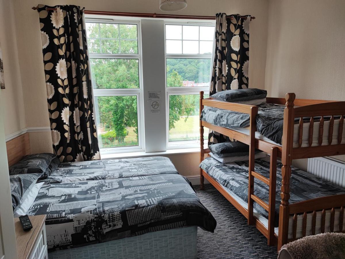 Y Garth Guesthouse Bangor  Esterno foto