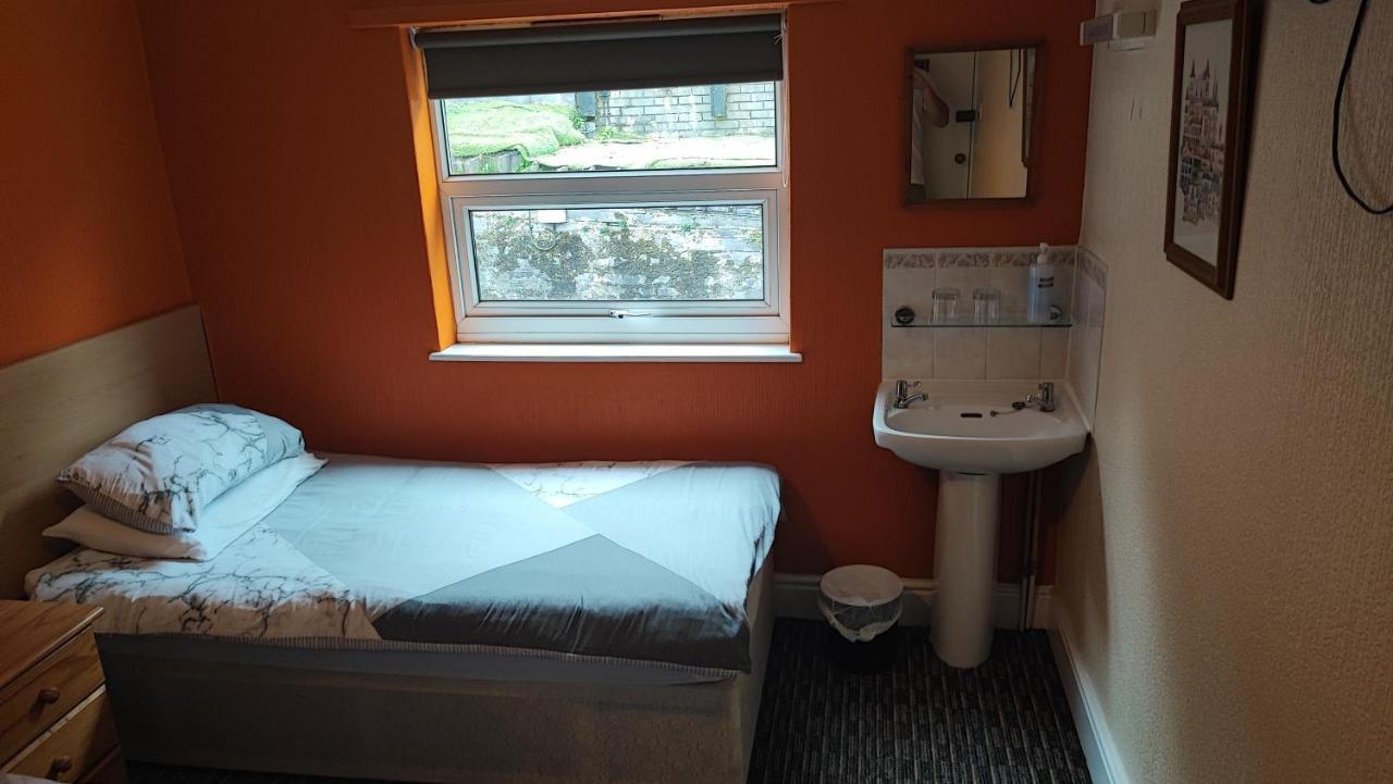 Y Garth Guesthouse Bangor  Esterno foto
