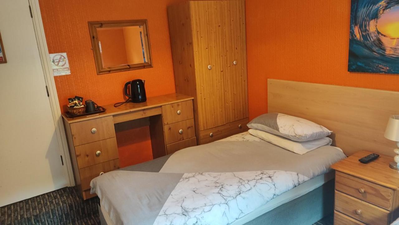 Y Garth Guesthouse Bangor  Esterno foto