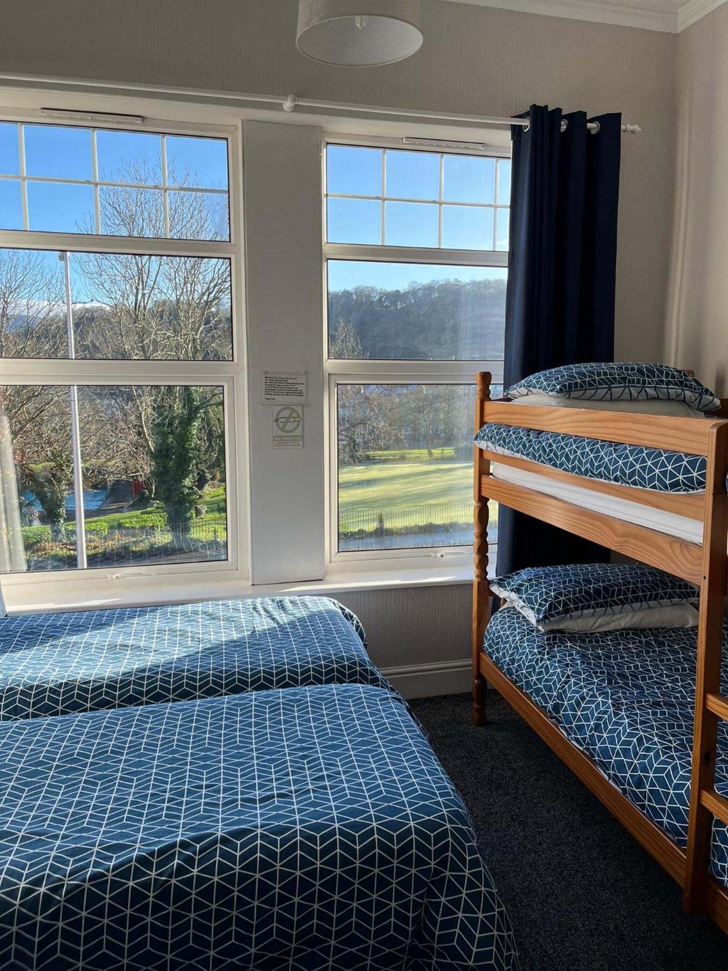 Y Garth Guesthouse Bangor  Esterno foto